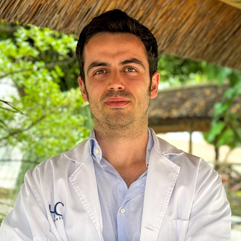 Dr. Luis Martín Suárez, professional portrait at HC Marbella